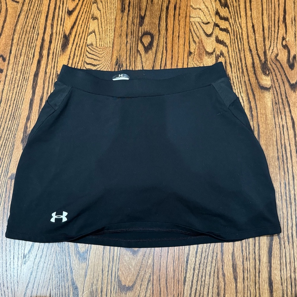 Under Armour black lacrosse skirt Size S